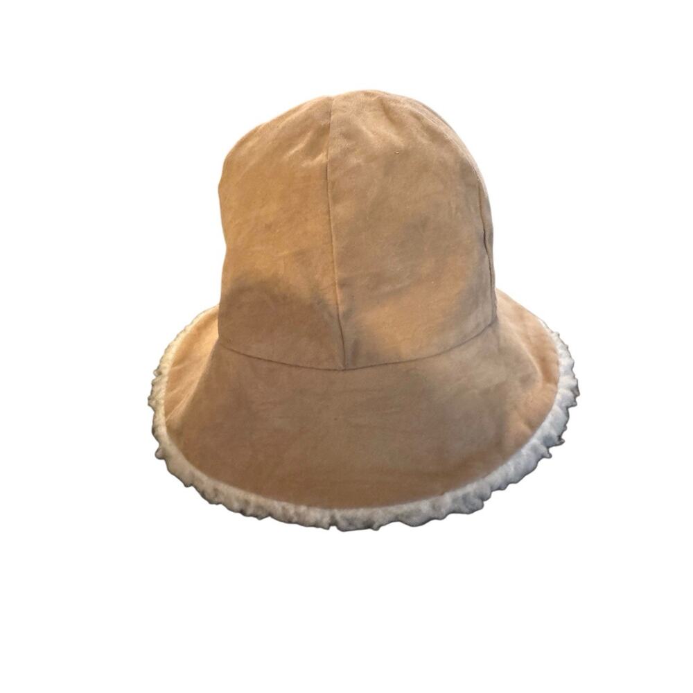 Vtg 70s Suede Sherpa Bucket Hat Made in USA Shearling Lined Winter Cap Size 6